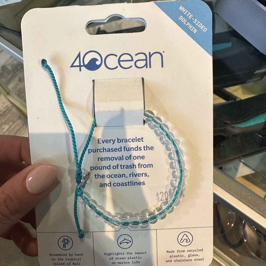 New 4ocean Bracelets Color White-Sided Dolphin
